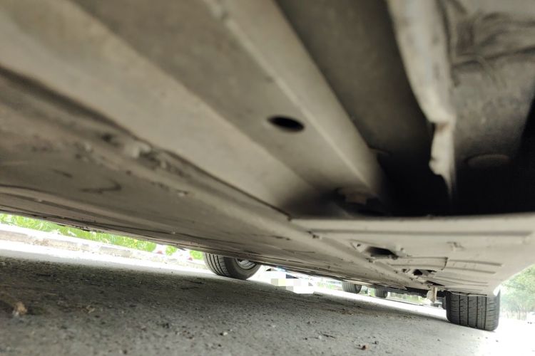 Used XPeng P7 2022 480E Chassis Front Left