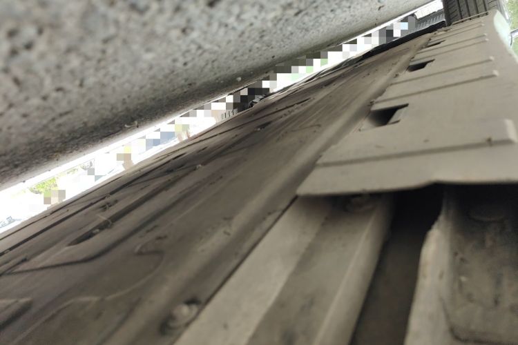 Used XPeng P7 2022 480E Chassis Front Right