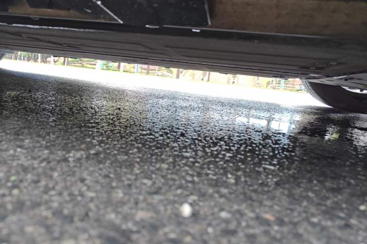 Used XPeng P7 2022 625E Chassis Front Right