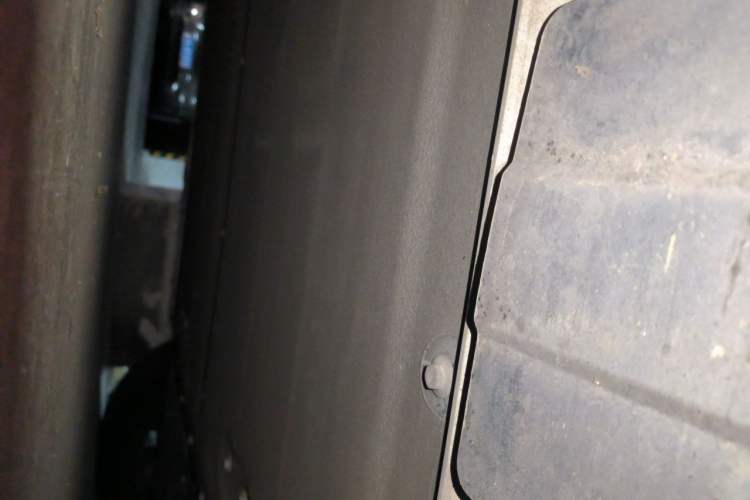 Used XPeng P7 2022 625E Chassis Front Right