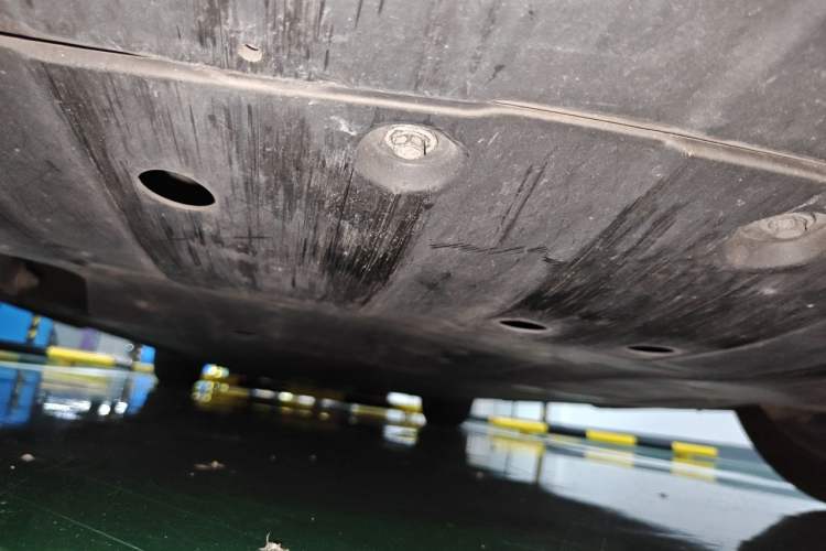 Used XPeng P7 2022 670N+ Chassis Front