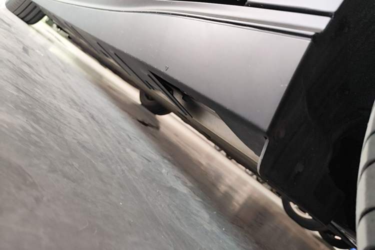 Used XPeng P7 2022 670N+ Chassis Rear Left