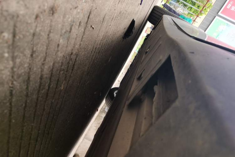 Used XPeng P7 2022 670N+ Chassis Rear Left