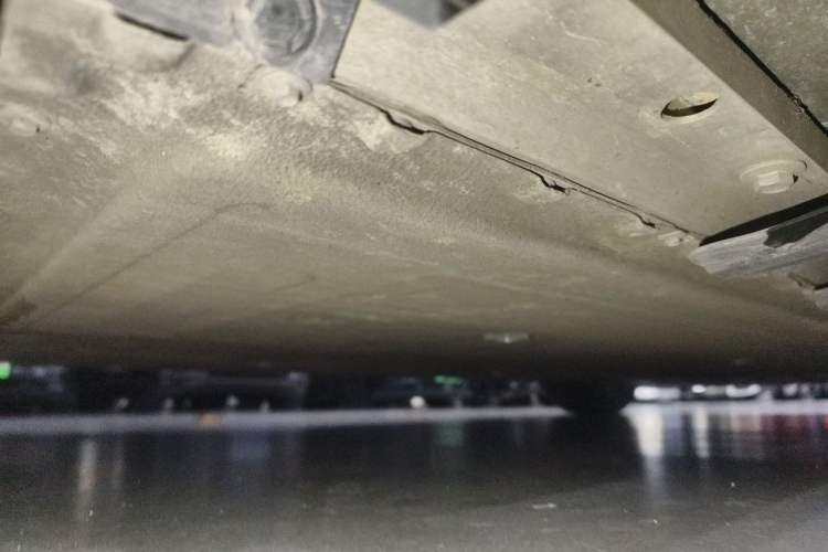 Used XPeng P7 2022 480E Chassis Rear Right