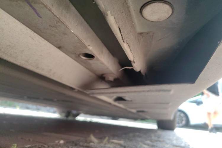 Used XPeng P7 2022 625E Chassis Rear Right