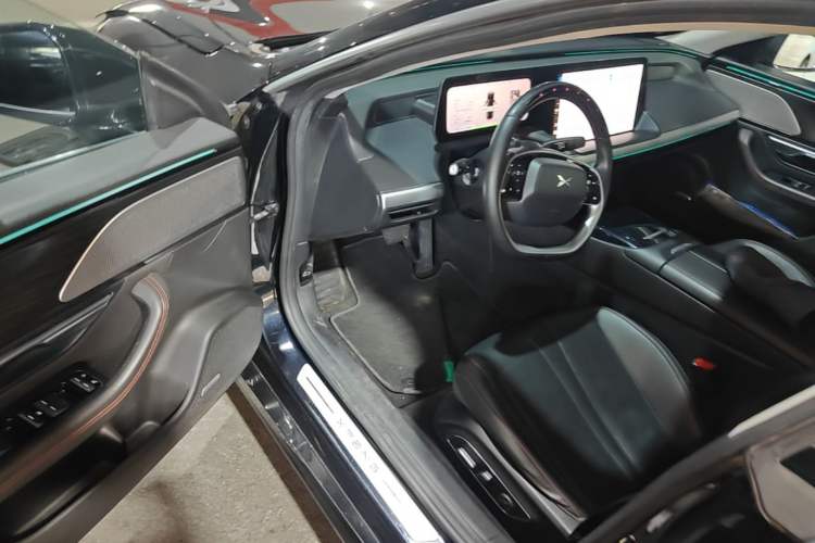 Used XPeng P7 2022 625E Driver Seat