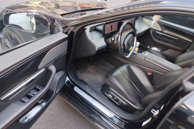 Used XPeng P7 2022 562E Black Label Edition Driver Seat