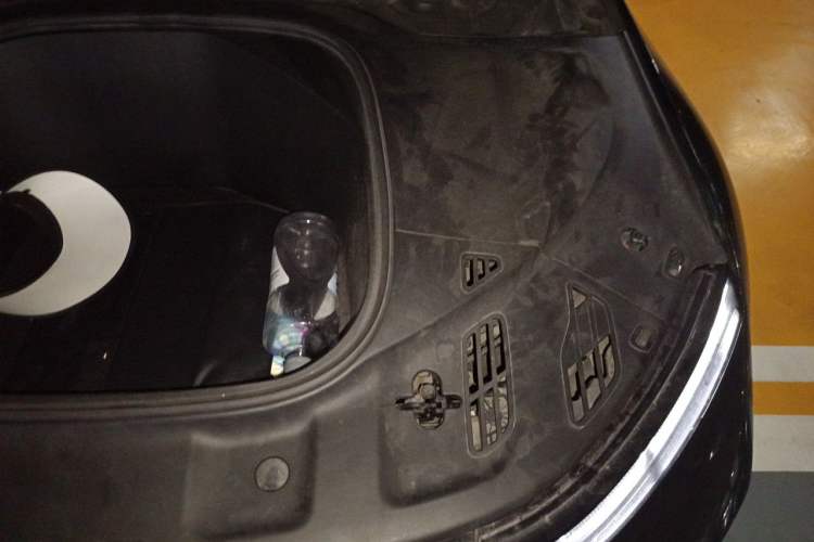 Used XPeng P7 2022 480E Engine Bay Left