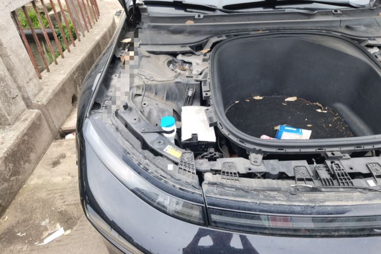 Used XPeng P7 2022 670N+ Engine Bay Right