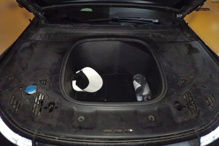 Used XPeng P7 2022 480E Engine Bay