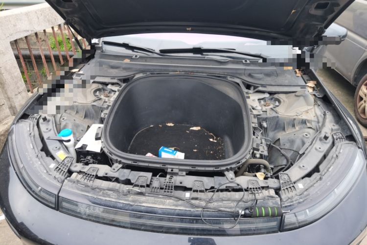 Used XPeng P7 2022 670N+ Engine Bay