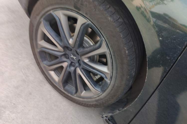 Used XPeng P7 2022 670N+ Exterior 5