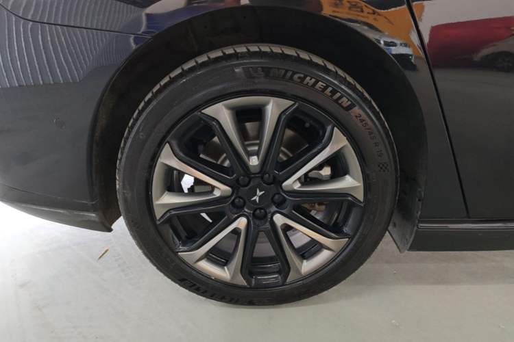 Used XPeng P7 2022 625E Exterior 5