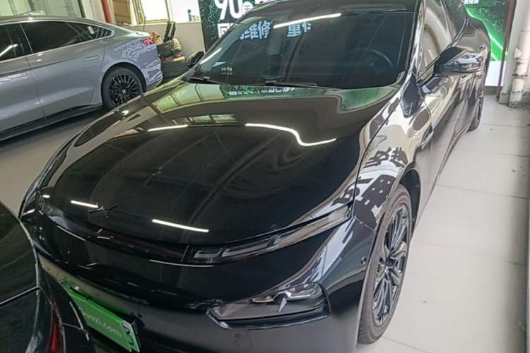 Used XPeng P7 2022 480 Standard Range Smart Drive Edition Front