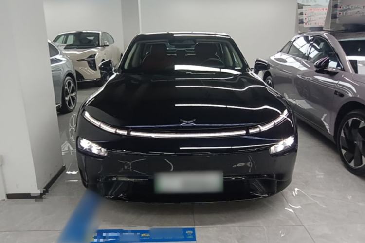 Used XPeng P7 2022 670E+ Front