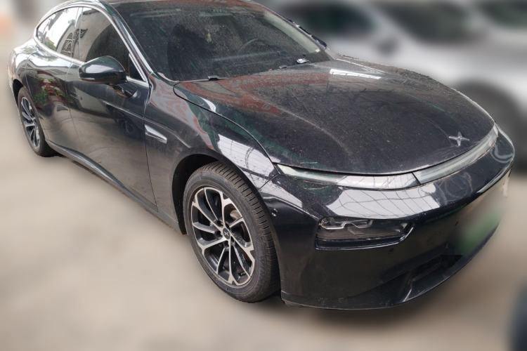 Used XPeng P7 2022 625E Front Right 45 Deg