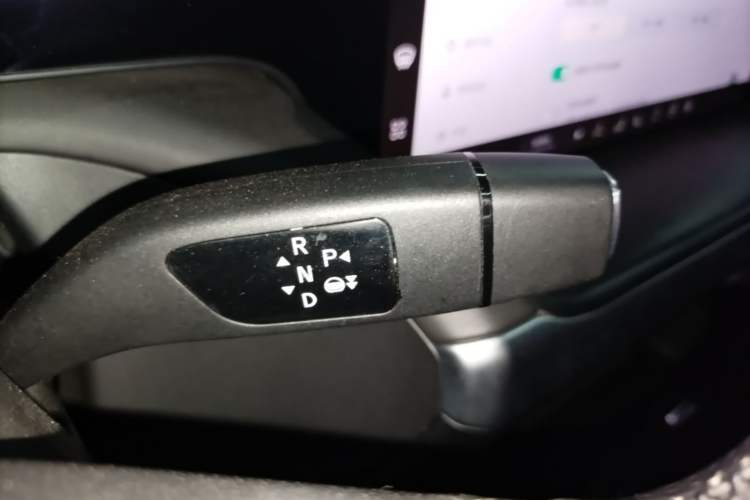 Used XPeng P7 2022 480G Gear Lever