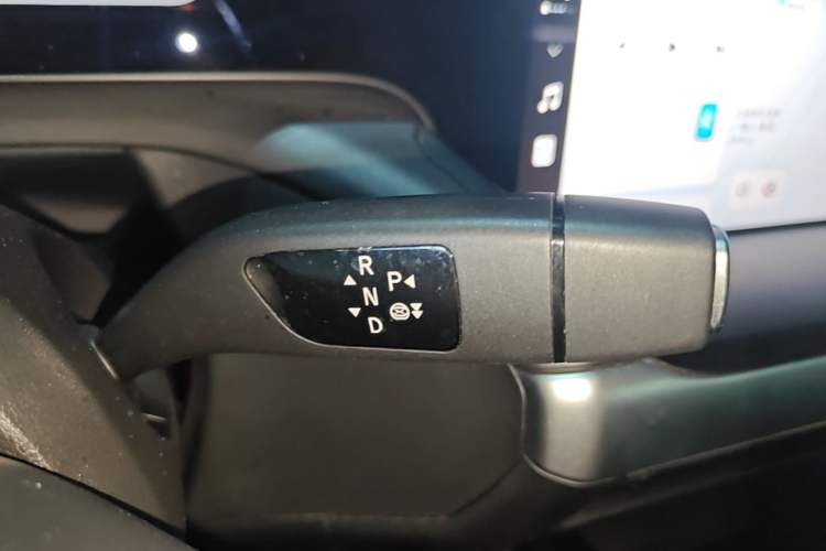 Used XPeng P7 2022 625E Gear Lever