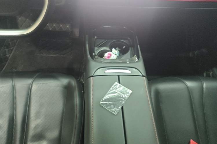 Used XPeng P7 2022 625E Gear Lever