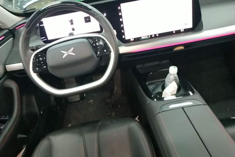Used XPeng P7 2022 670N+ Gear Lever