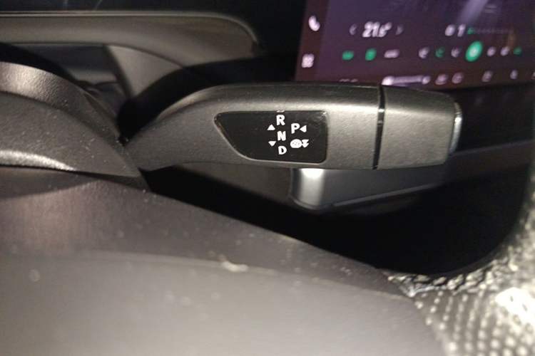 Used XPeng P7 2022 480E Gear Lever