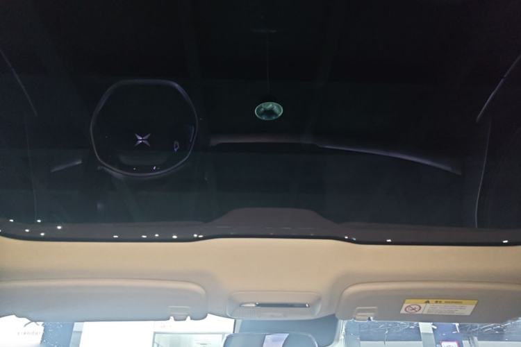 Used XPeng P7 2022 480G Headliner