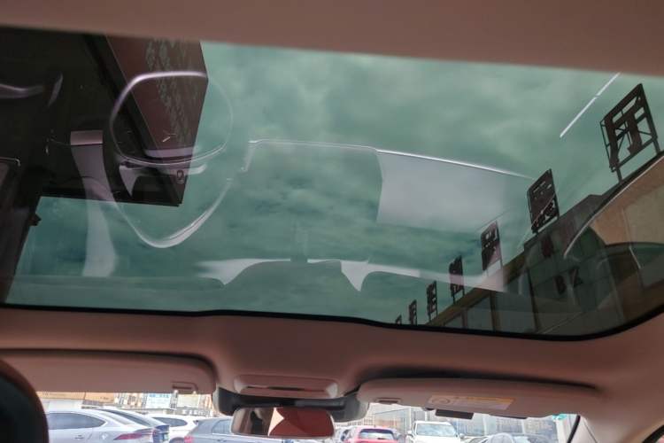 Used XPeng P7 2022 625E Headliner