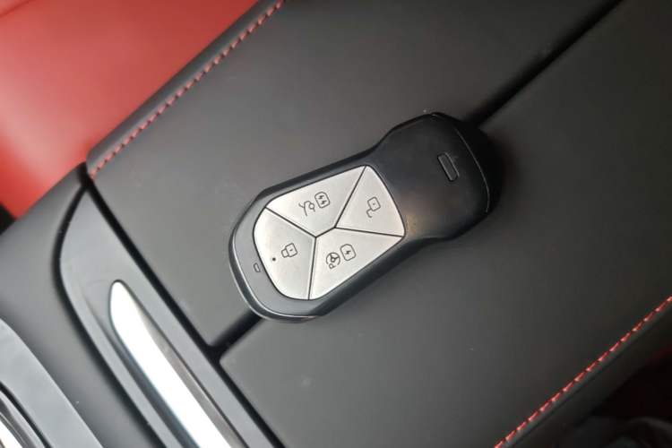 Used XPeng P7 2022 625E Interior 1