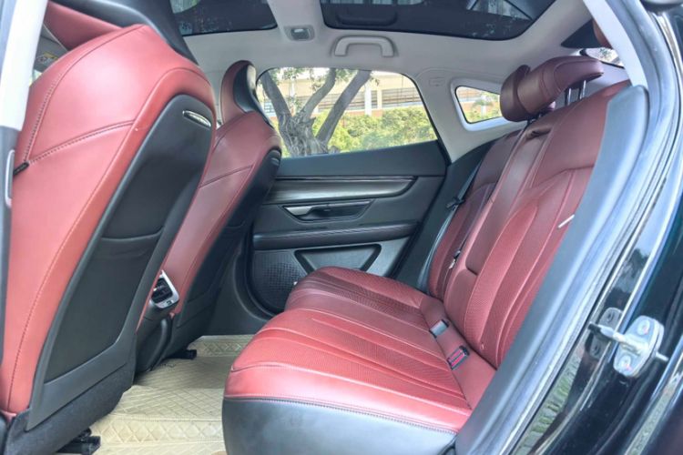 Used XPeng P7 2022 670N+ Interior 5