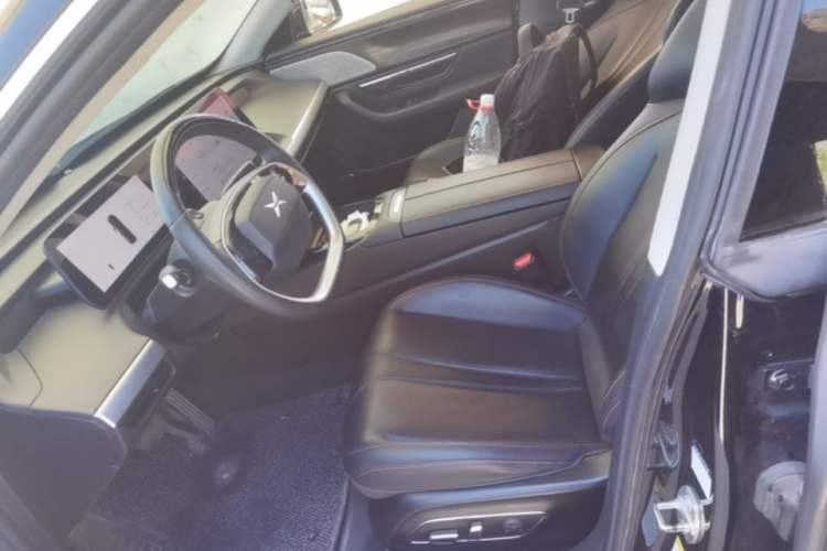 Used XPeng P7 2022 625E Left Front Seat