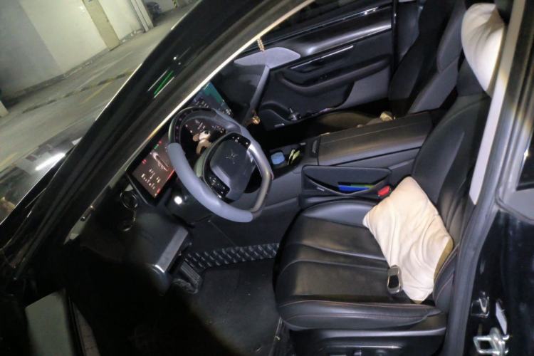Used XPeng P7 2022 625E Left Front Seat