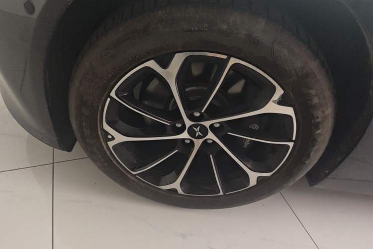 Used XPeng P7 2022 625E Left Front Wheel Hub