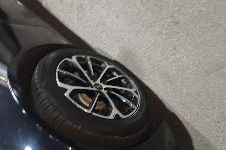 Used XPeng P7 2022 625E Left Front Wheel Hub