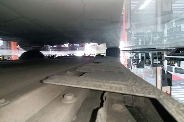 Used XPeng P7 2022 480E+ Left Side Sill