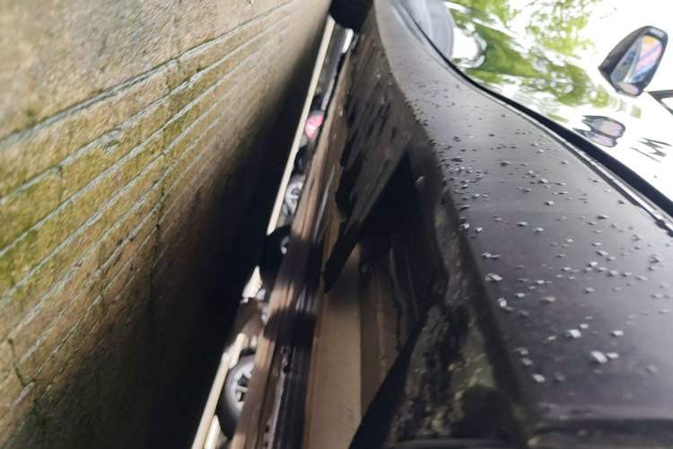 Used XPeng P7 2022 586G Left Side Sill