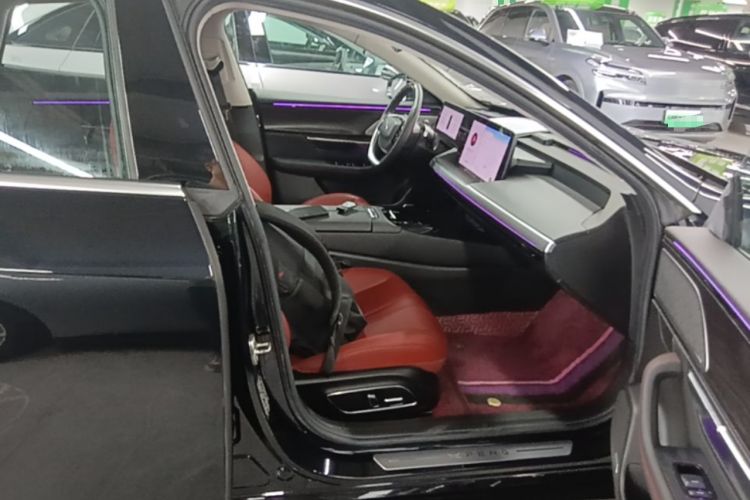 Used XPeng P7 2022 670E+ Right Front Seat