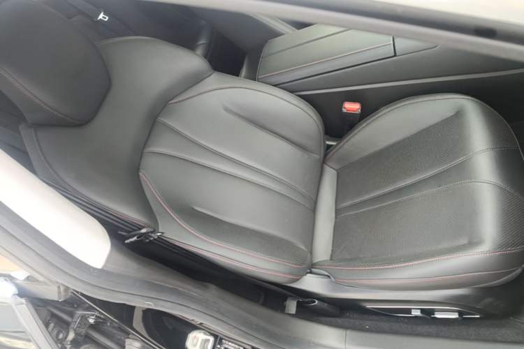 Used XPeng P7 2022 480G+ Right Front Seat