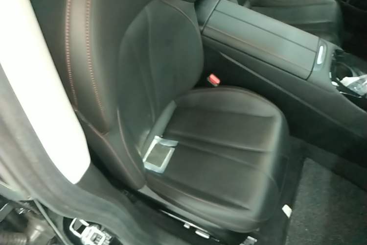 Used XPeng P7 2022 670N+ Right Front Seat