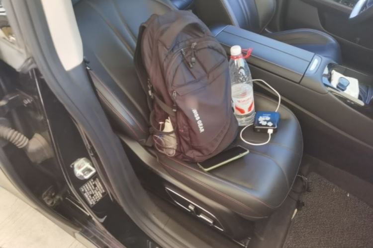 Used XPeng P7 2022 625E Right Front Seat