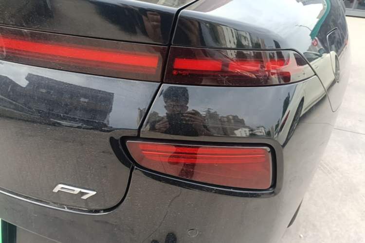 Used XPeng P7 2022 480G+ Right Rear Taillight