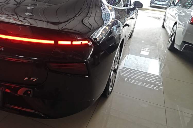 Used XPeng P7 2022 480G+ Right Rear Taillight