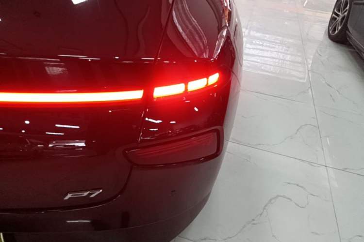 Used XPeng P7 2022 480E+ Right Rear Taillight