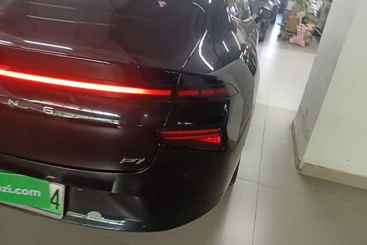 Used XPeng P7 2022 670N+ Right Rear Taillight