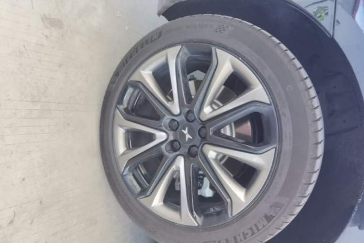 Used XPeng P7 2022 625E Right Rear Wheel Hub