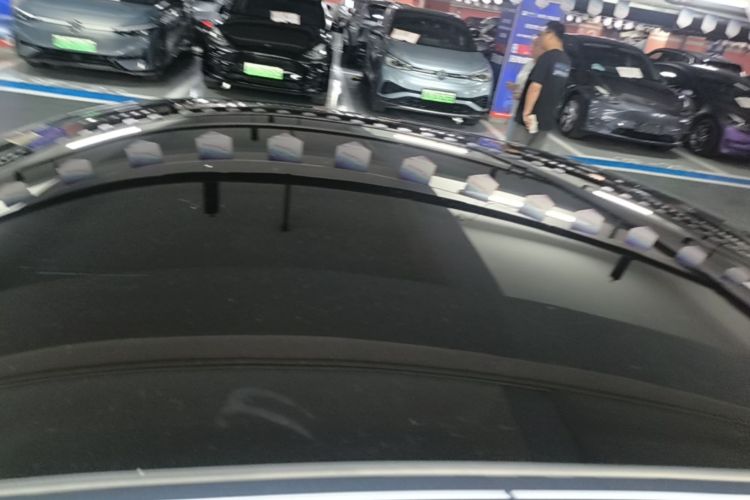 Used XPeng P7 2022 670G Roof