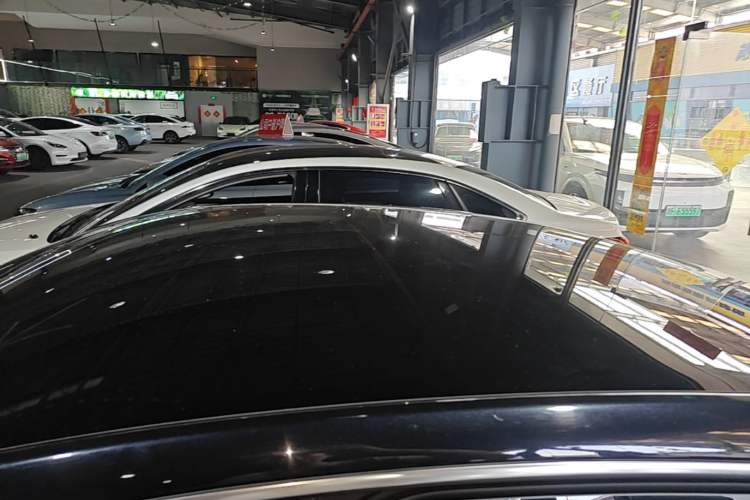 Used XPeng P7 2022 625E Roof