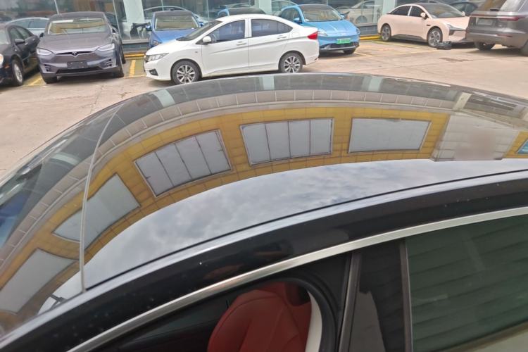 Used XPeng P7 2022 625E Roof
