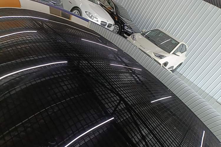Used XPeng P7 2022 670N+ Roof