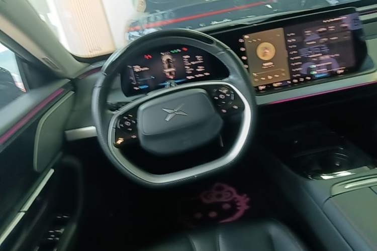 Used XPeng P7 2022 480 Standard Range Smart Drive Edition Steering Wheel