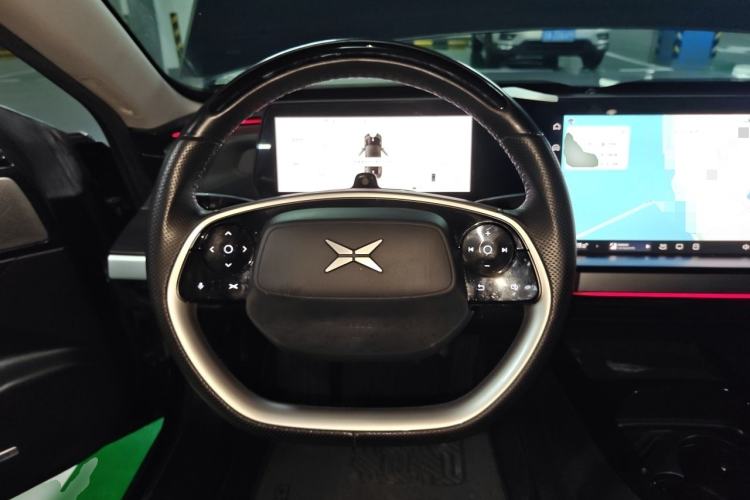 Used XPeng P7 2022 670N+ Steering Wheel